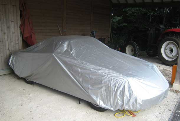 Voyager outdoor lightweight car covers for AUSTIN